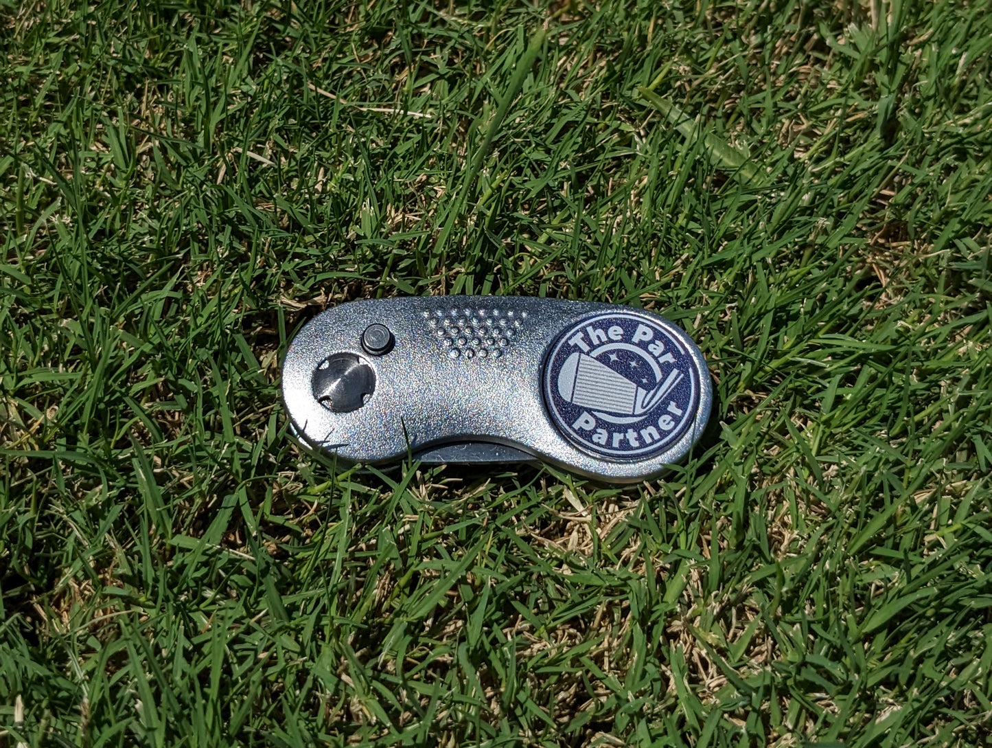 The Par Partner Divot Tool w/ Ball Marker